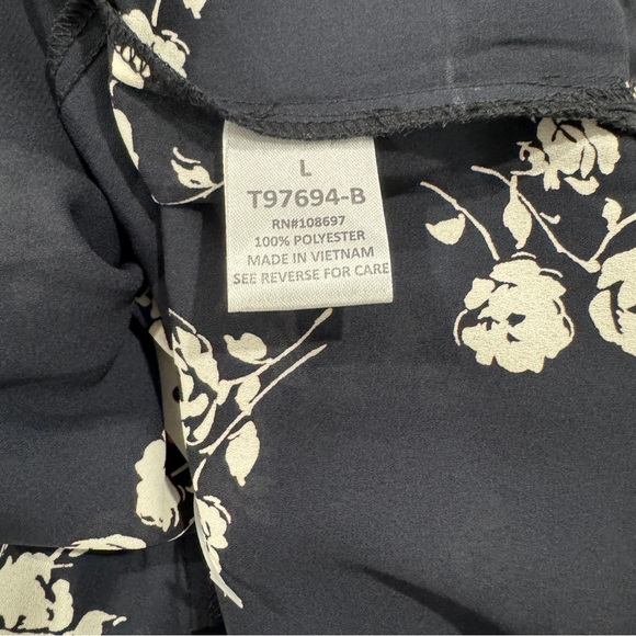 Alice Blue - Ambriz Pleat Front Blouse (Navy) - Picture 5 of 7